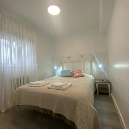 Lägenhet Piso Junto Al Hospital Macarena *